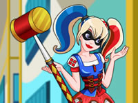 DC Superhero Girls - Harley Quinn Dress-Up
